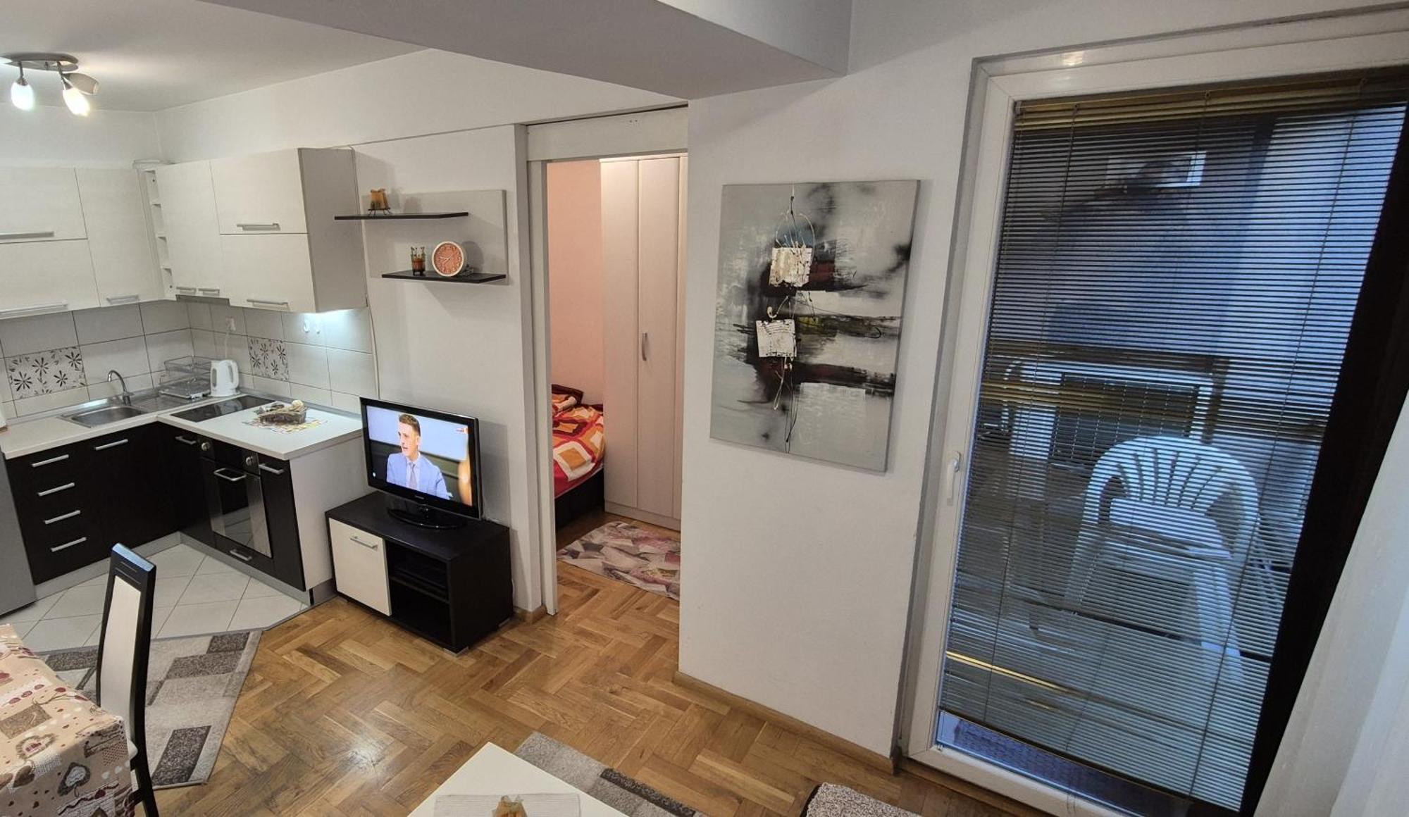 Avokado Apartment 14 ビトラ エクステリア 写真